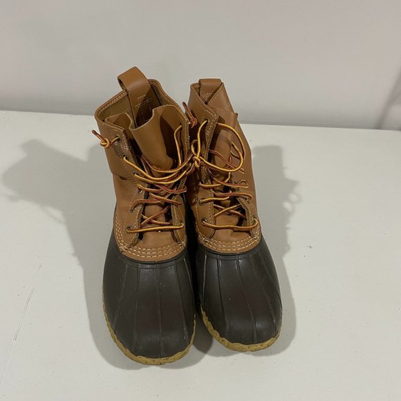 Women's L.L. BEAN Brown Leather Waterproof Lace-Up Ankle Boots Size 9 - Picture 1 of 5